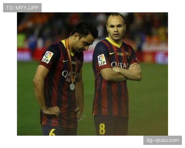 伊涅斯塔与克洛泽中场组织能力的分散性差异解析