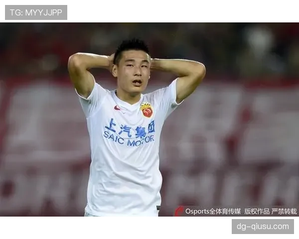 武磊强强对话中高效前插如何撕开防线成为进攻关键